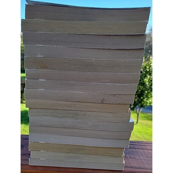 Lot 16 FEARLESS Books By Francine Pascal Paperbacks Young Adult Lost Books - Picture 9 of 10